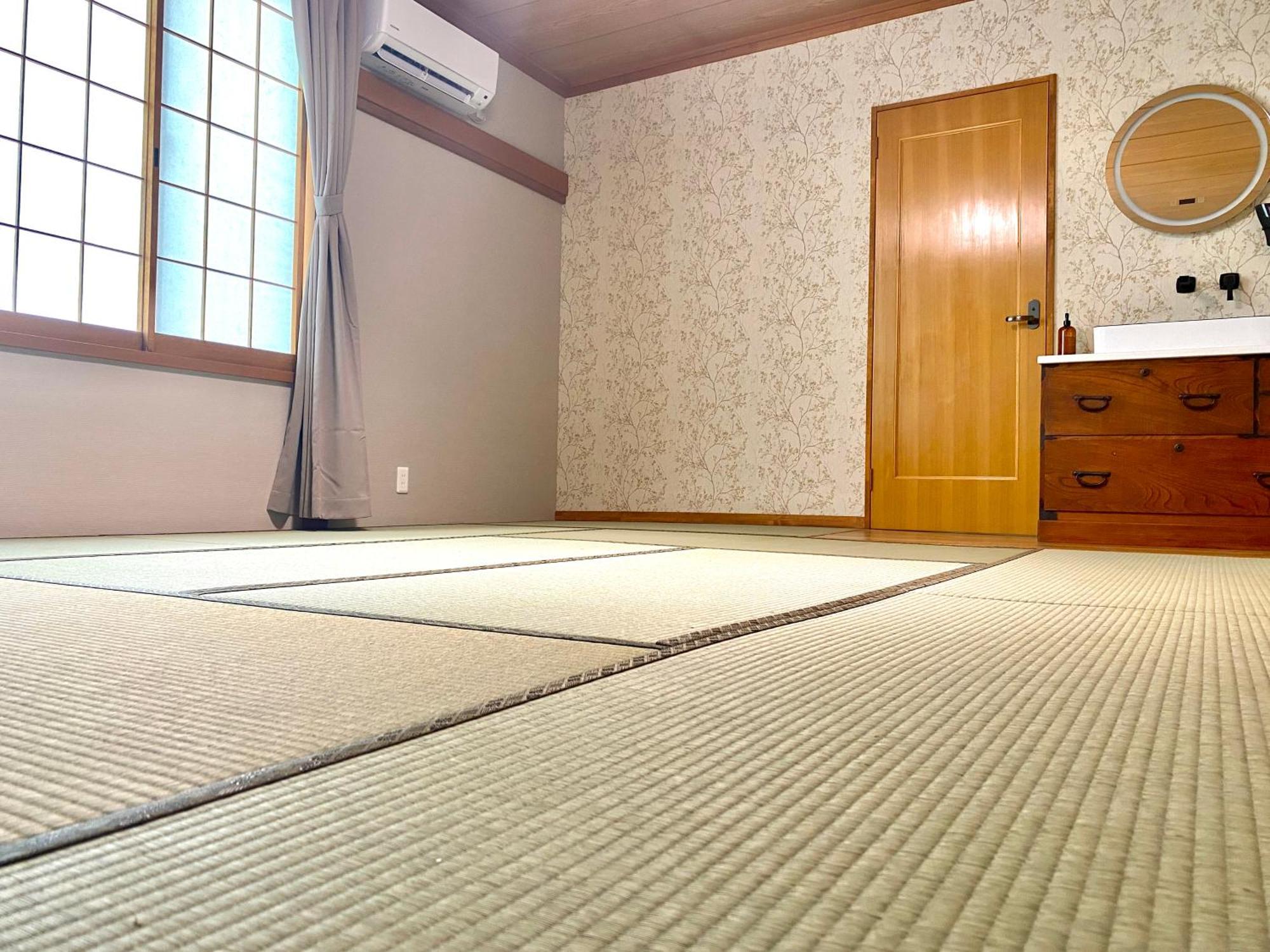 Togari Inn Suites Iiyama Eksteriør billede